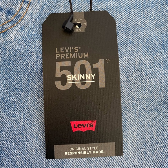 MSRP $98 NWT 24x30 High Rise Levi’s “501 Skinny” Jeans in Can’t Touch This - Picture 10 of 12